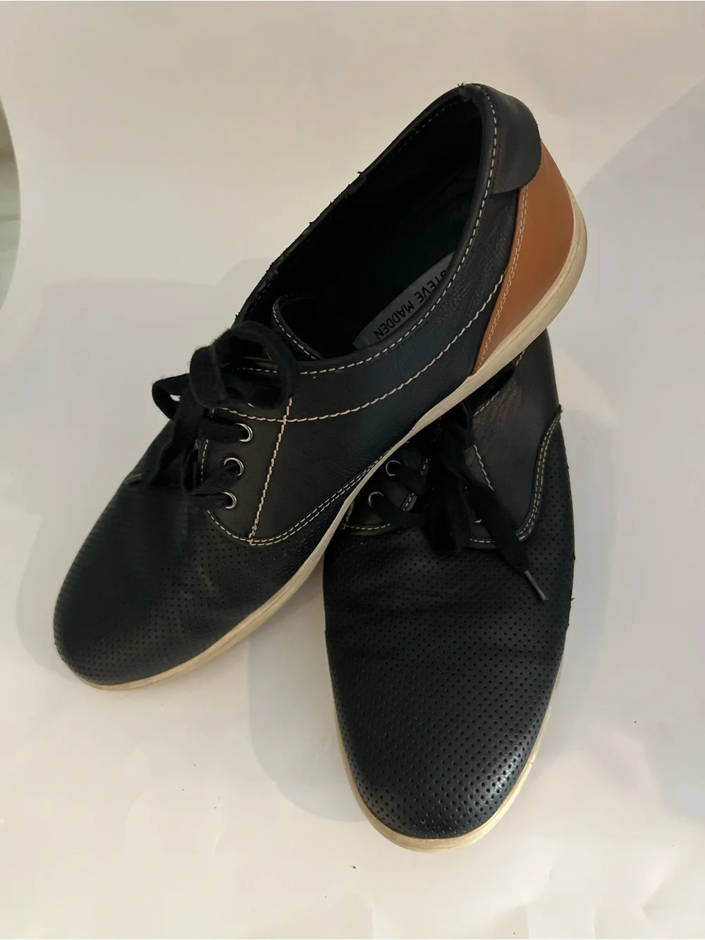Steve Madden Men's Black Lace-Up Perforated Casual Shoes Memory Foam SZ 13